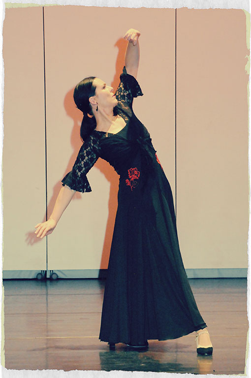 Die Tänzernin Edda Bankhammer - La Orquídea aus der Formation Flamenco-Salzburg