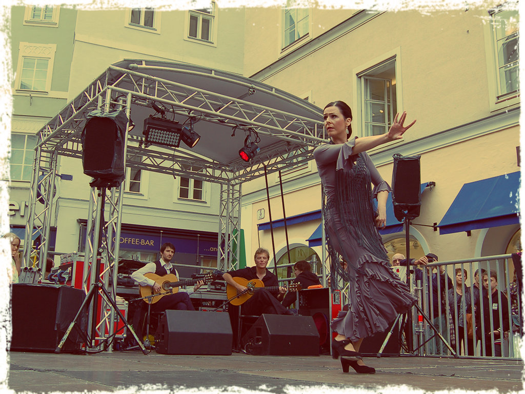 flamenco-salzburg linzergassenfest 2015 05 - Original-Foto von Hannes Tannhofer